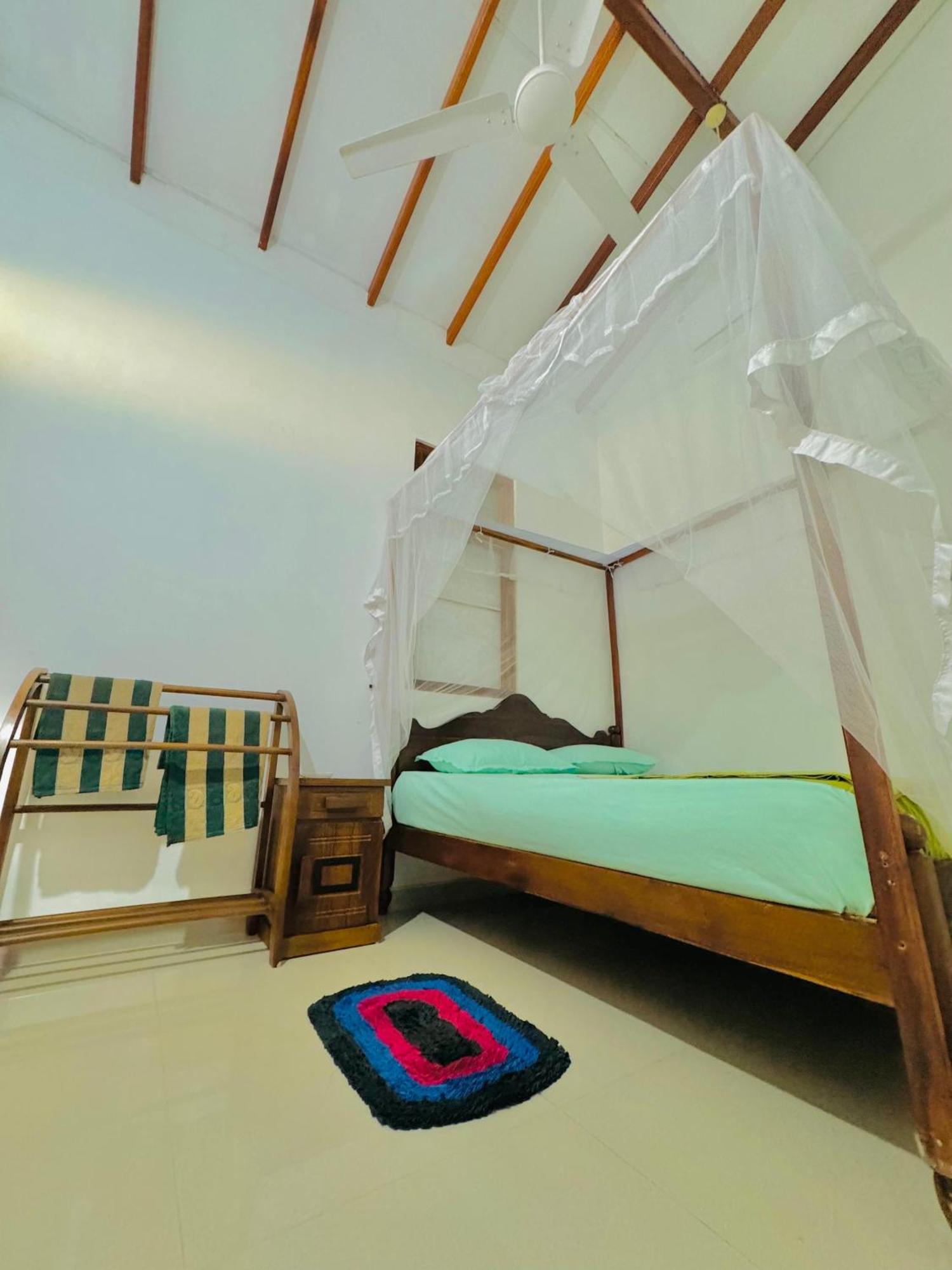 Nethmi Homestay & Restaurant Tangalle Zewnętrze zdjęcie