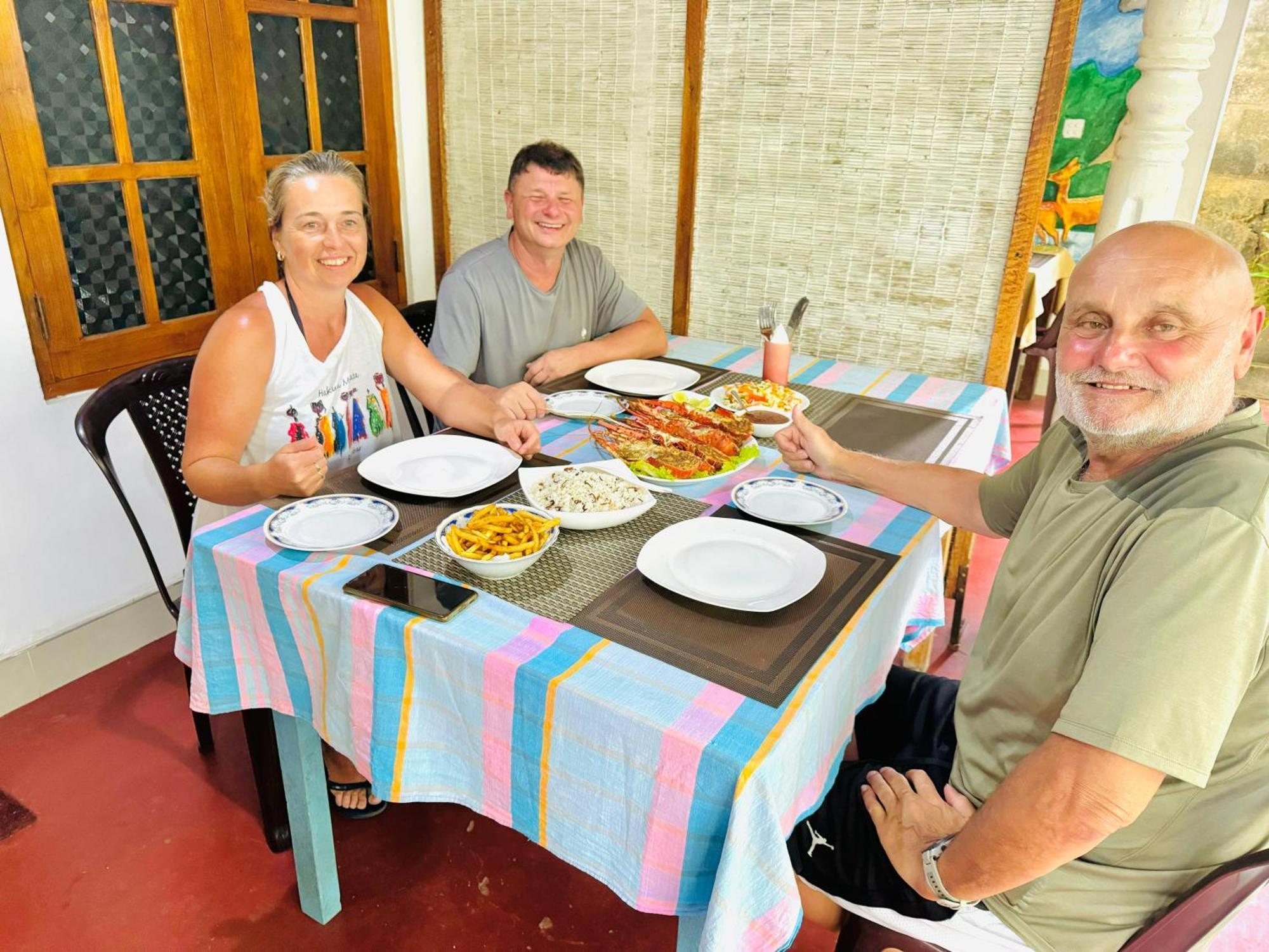 Nethmi Homestay & Restaurant Tangalle Zewnętrze zdjęcie