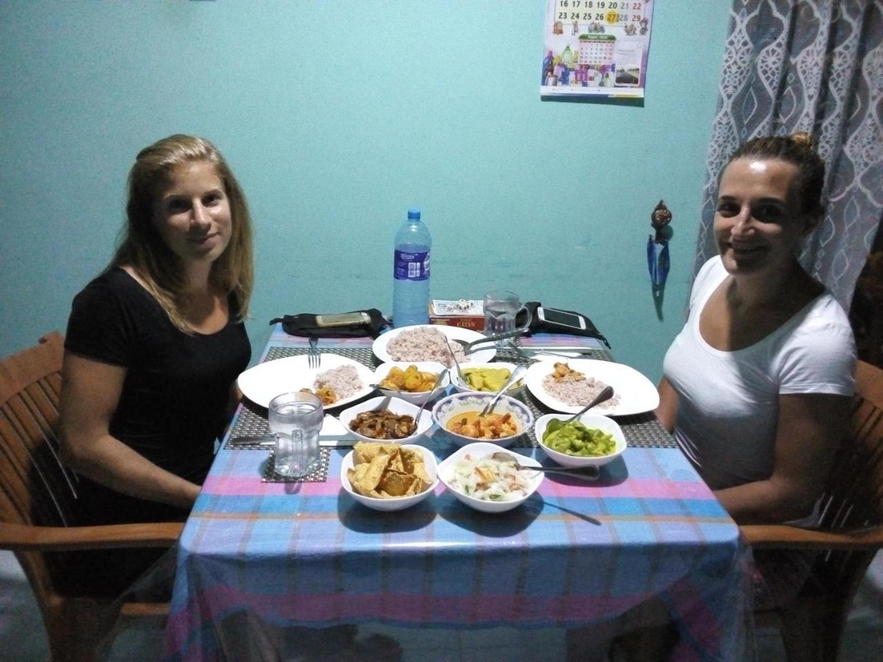 Nethmi Homestay & Restaurant Tangalle Zewnętrze zdjęcie