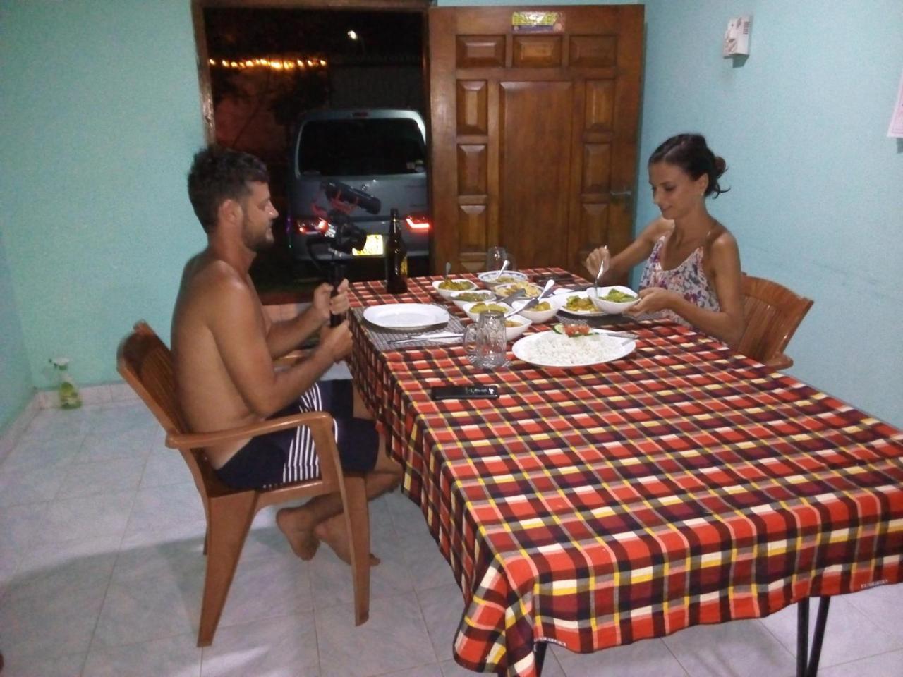Nethmi Homestay & Restaurant Tangalle Zewnętrze zdjęcie